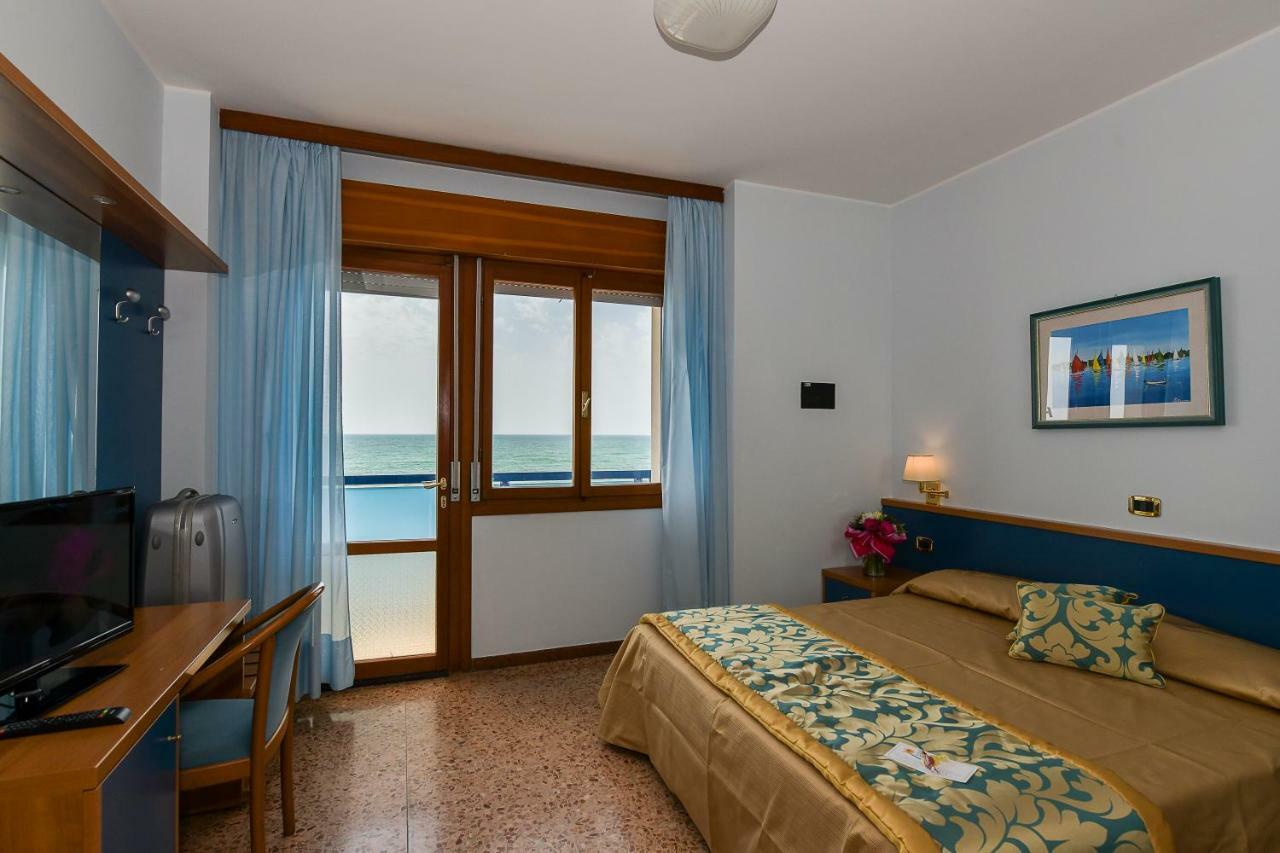 Hotel Souvenir Lido di Jesolo Exterior photo